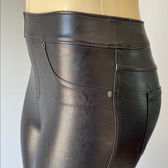 SPANX Faux Leather Leggings in Black - Picture 5 of 9
